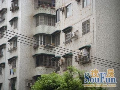 聚侨苑2室1厅1卫北朝向4800.00元/月出租