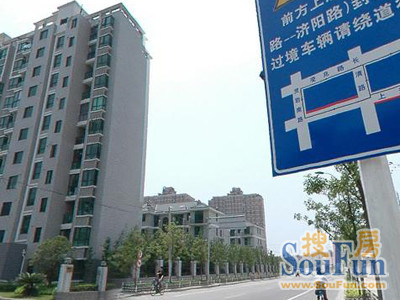 世纪左岸7室2厅4卫南朝向18000.00元/月出租