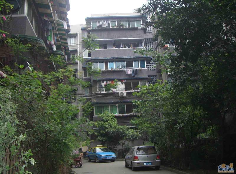 福兴苑3室2厅2卫西朝向2400.00元/月出租