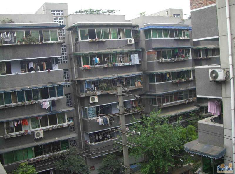 福兴苑2室1厅1卫东北朝向1470.00元/月出租