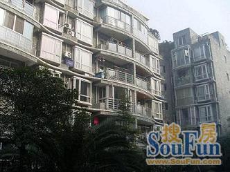 大观城市花园一期2室1厅1卫西南北朝向2000.00元/月出租