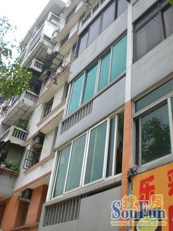 茶厂宿舍2室1厅1卫西北朝向2500.00元/月出租