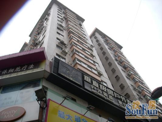 天宝大厦3室2厅2卫南朝向8500.00元/月出租