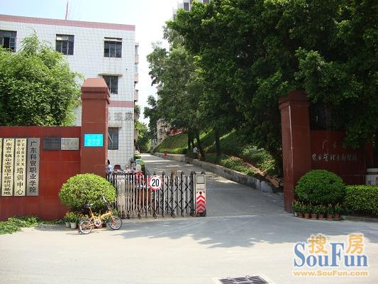 农业干部学院宿舍小区租房怎么样?看看这份报告就知道!