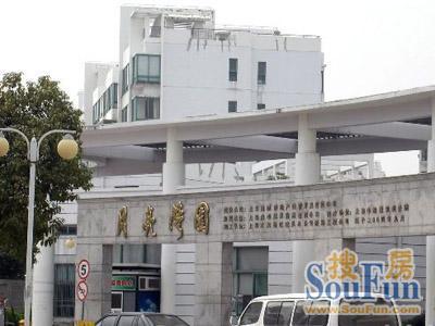 月亮湾浦发广场2室2厅1卫南朝向8610.00元/月出租