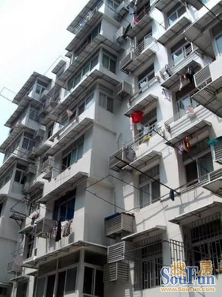 中华欧式公寓外景图