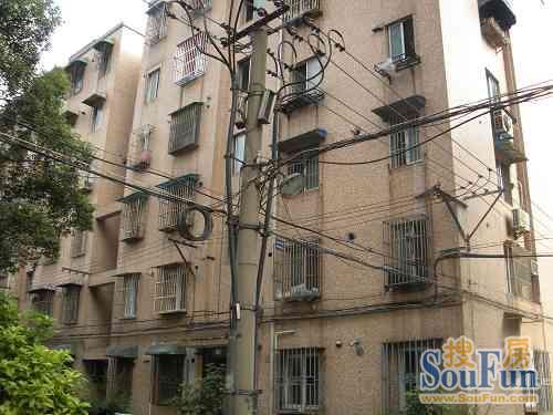 华延公寓2室1厅1卫南朝向8130.00元/月出租