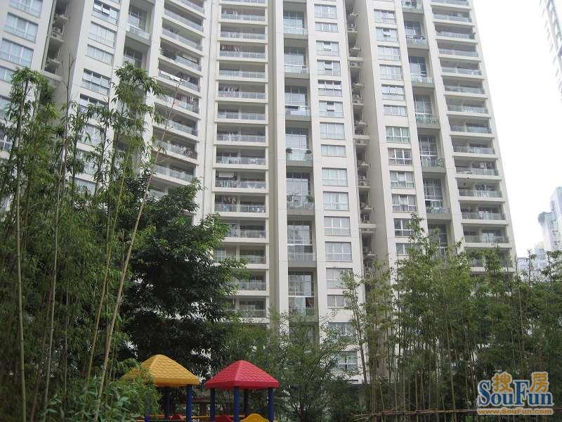 粼江峰阁2室2厅2卫东南朝向3600.00元/月出租