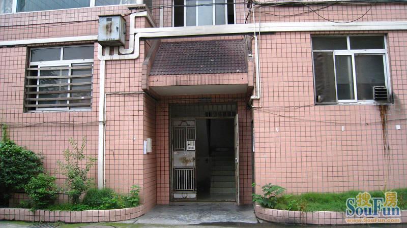 东南苑2室1厅1卫东南朝向2100.00元/月出租