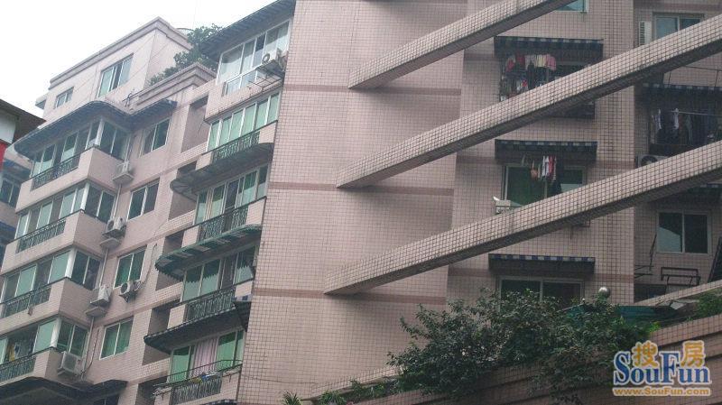 龙舟路66号院2室2厅1卫东北朝向2000.00元/月出租