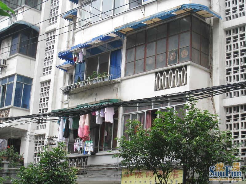 水碾河南三街41号院2室1厅1卫东南朝向1500.00元/月出租