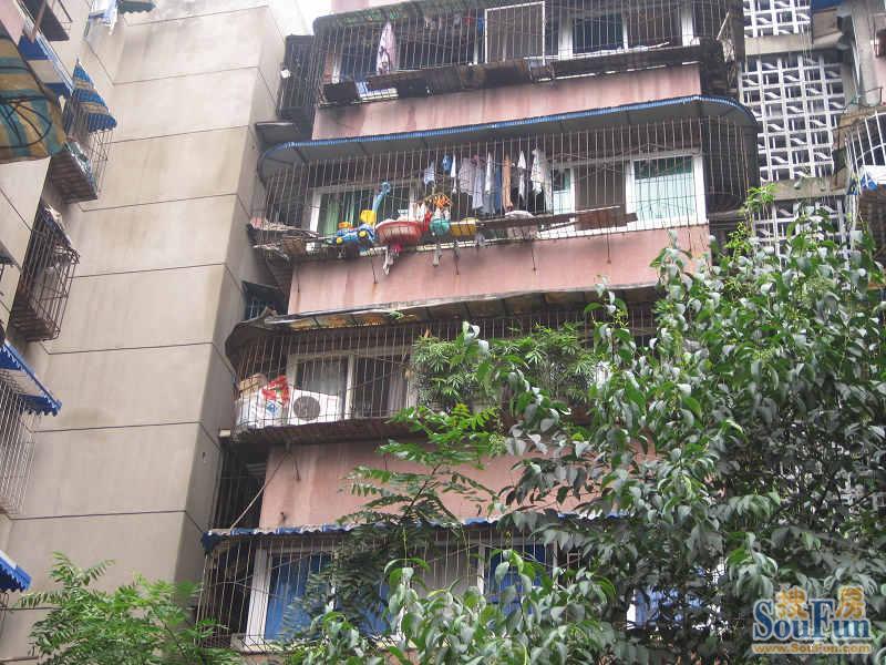 工农院街80号院2室2厅1卫西南朝向1800.00元/月出租