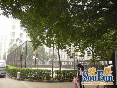 怡和新村3室2厅1卫南朝向1000.00元/月出租