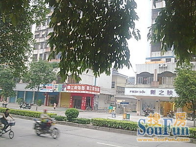 富贵楼3室2厅1卫东南朝向1620.00元/月出租