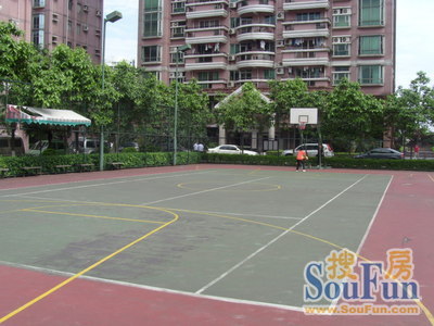 名雅大厦2室2厅1卫南朝向1400.00元/月出租
