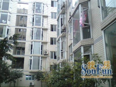 丽百居3室1厅2卫东南朝向2500.00元/月出租