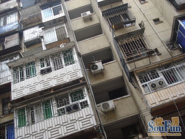 建新新村2室1厅1卫南北朝向1300.00元/月出租