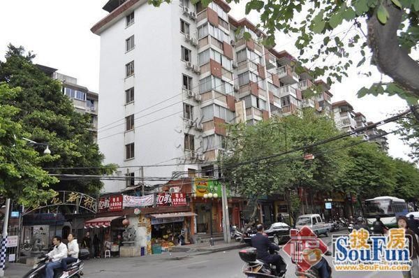 莫斯科人均绿地面积_福州人均住房面积(3)