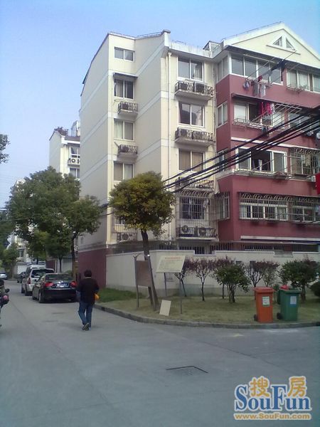 芳华路503弄小区二手房实景图