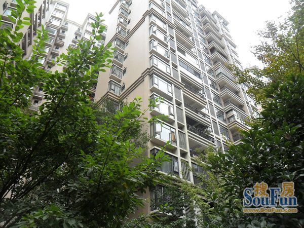 中海龙湾半岛2室1厅1卫西北朝向3800.00元/月出租