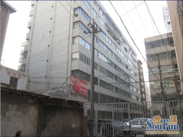 市一建家属院1室1厅1卫南朝向1400.00元/月出租