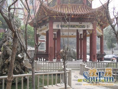 金地华园1室1厅1卫南朝向1200.00元/月出租