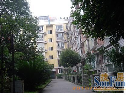 福兴花园3室2厅1卫西南朝向1380.00元/月出租