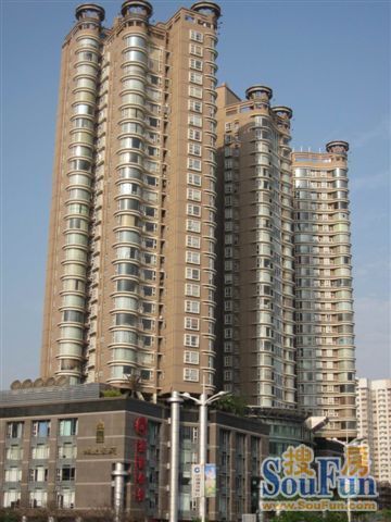 鸿业豪庭3室2厅2卫南朝向2500.00元/月出租