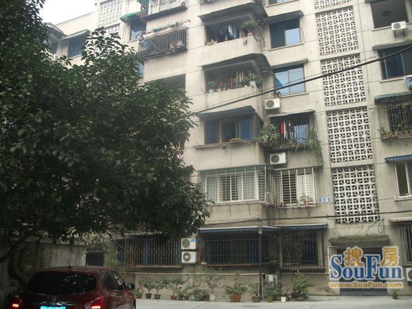 整租·区医院家属院 3室2厅 东南