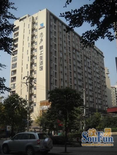 巷上生活馆1室1厅1卫西南朝向2000.00元/月出租