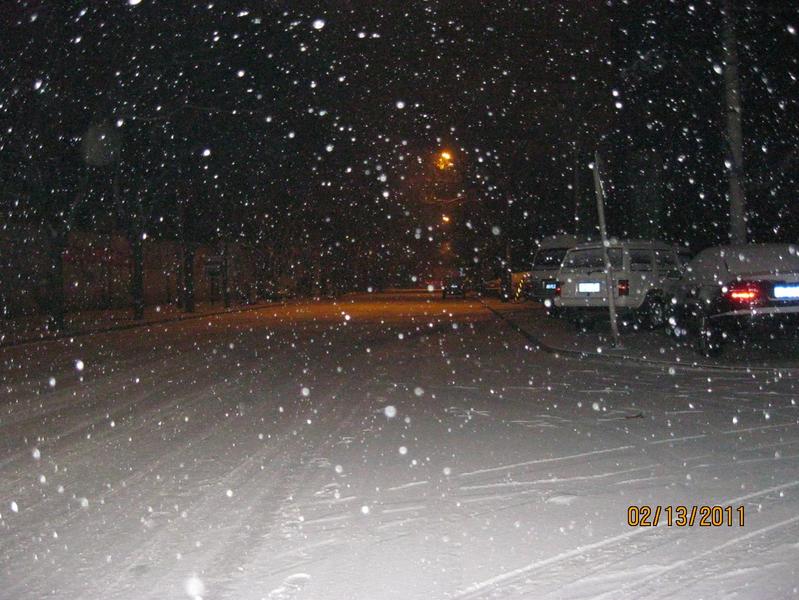 昨天晚上下雪的夜景~~我觉得不错哈~~-北京二手房论坛