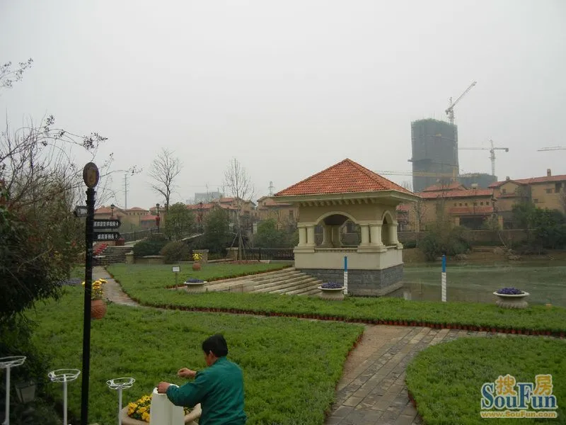 ӱ 40