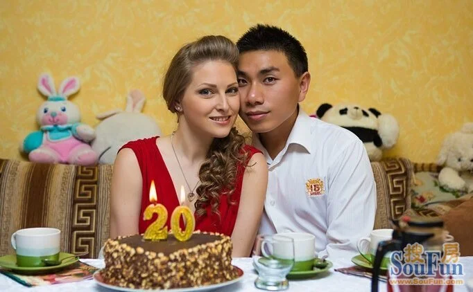 【河北小伙晒乌克兰媳妇】没有媳妇又想生个混血儿的