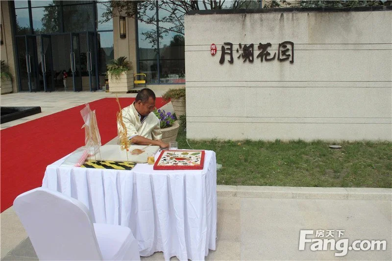 ӱ 40