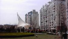 老客户在委托,钥匙房满五年,带阁楼,地铁口近文峰