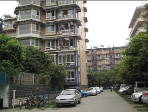 卧龙晓城1室1厅西南