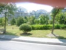 新上电梯大三房 一手动迁税少 好楼层位置好 诚意出售