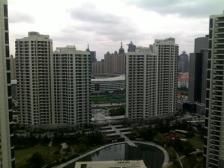 中心位置,高区景观,层高3.5米,南北通透三房