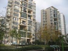 标准复式带双露台前后无遮挡使用面积大停车方便