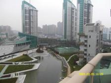 香梅五期精致小户型,满五年,精装修。有钥匙。