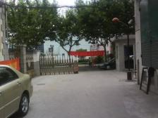 家庭自住优选电梯房,空间宽敞出行方便,配置齐全生活配套成熟