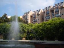 2F+南北2房+出小区是商场地铁150米一梯2户+97房龄