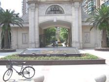 世博花园2室西朝向650.00万元/套出售