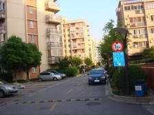 近地铁,入住快 通风好,电梯房 必看好房