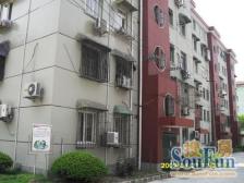 梅陇二村 诚意出售 中间楼层 看房方便