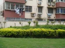 自住精装修,有地暖,近地铁,户型方正,两房两厅