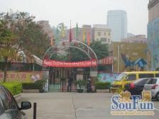 新城市广场,中高层方正2房,多停位绿化好安静舒适