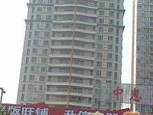 40平一房一厅仅需52万 地段好 出行方便