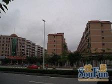 光大花园大三房,户型方正实用,中间楼层