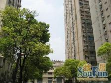 江景房,楼下是18号丹阳路站,空关状态,密码锁,随时可看房